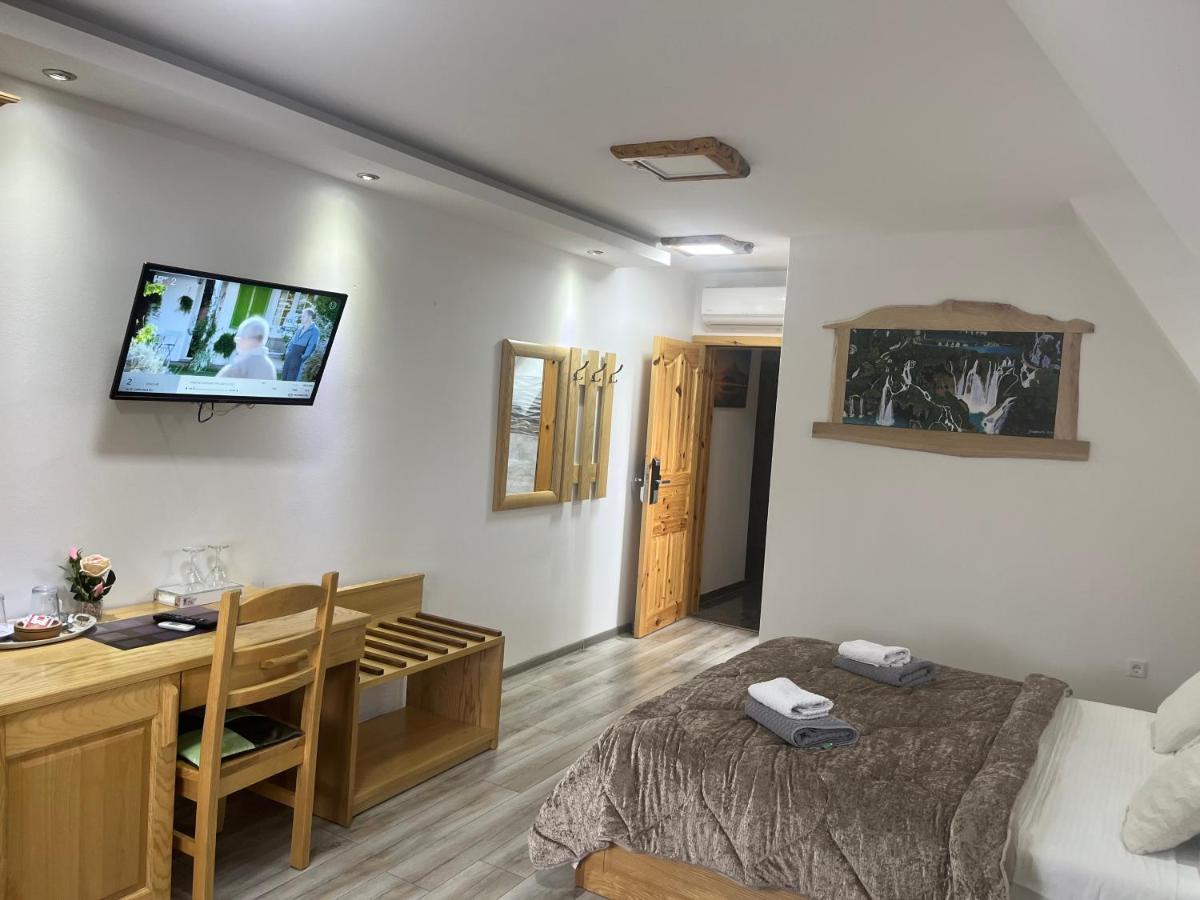 Rustic Inn River Prijeboj Екстер'єр фото
