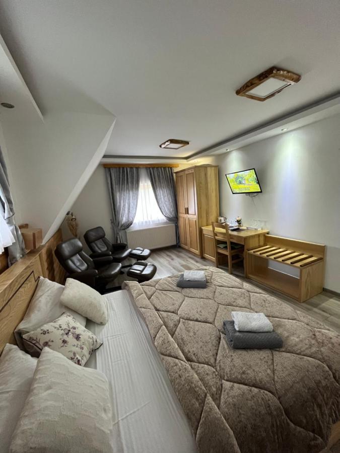 Rustic Inn River Prijeboj Екстер'єр фото
