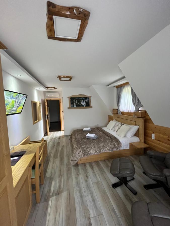Rustic Inn River Prijeboj Екстер'єр фото