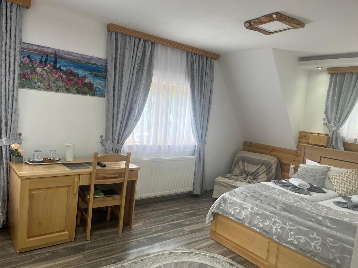 Rustic Inn River Prijeboj Екстер'єр фото
