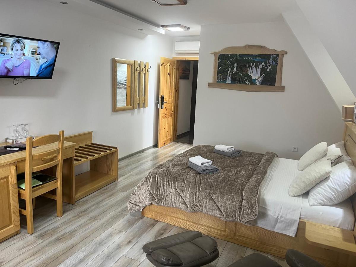 Rustic Inn River Prijeboj Екстер'єр фото