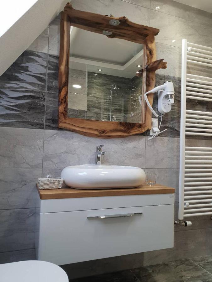 Rustic Inn River Prijeboj Екстер'єр фото