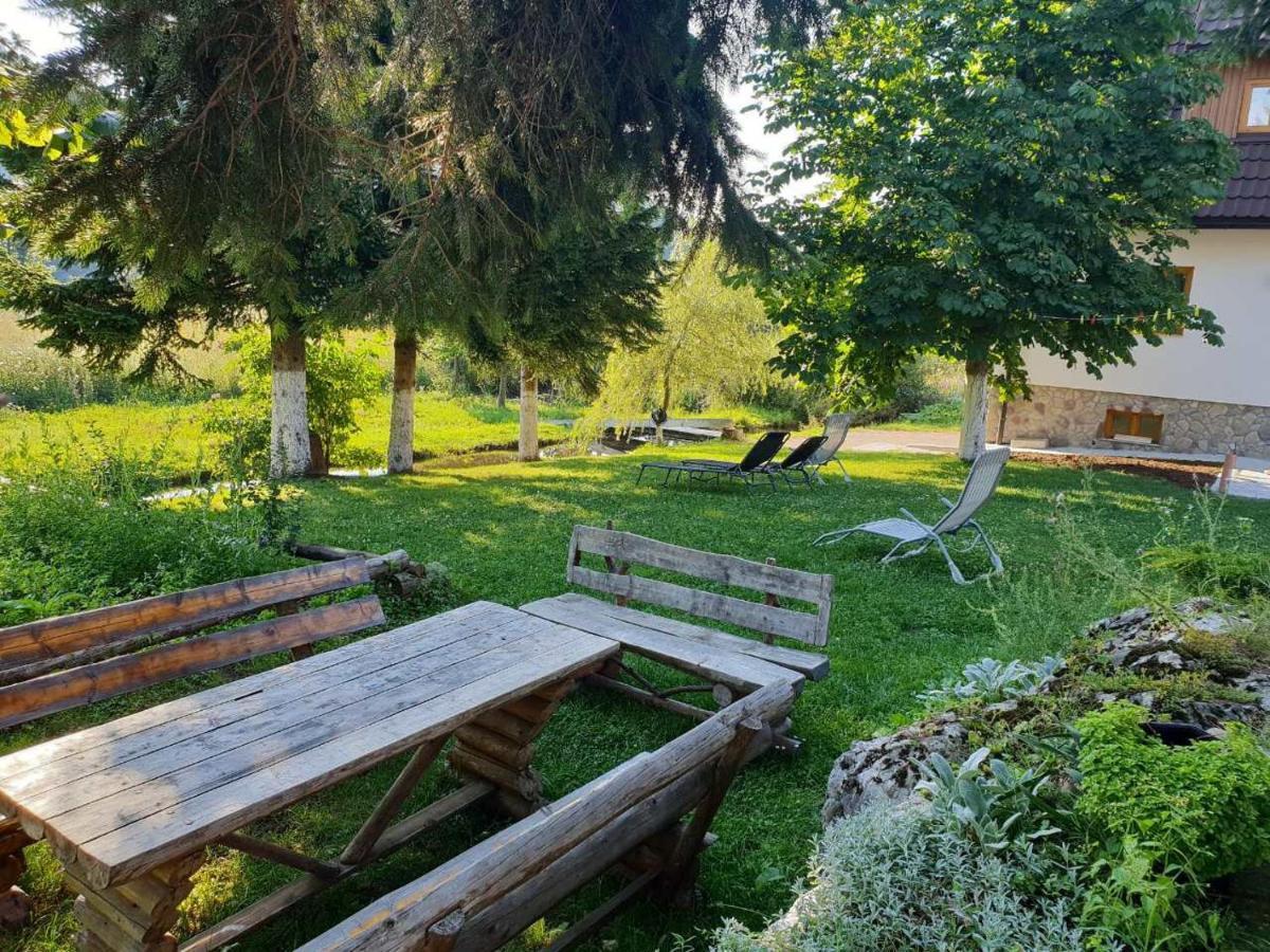 Rustic Inn River Prijeboj Екстер'єр фото